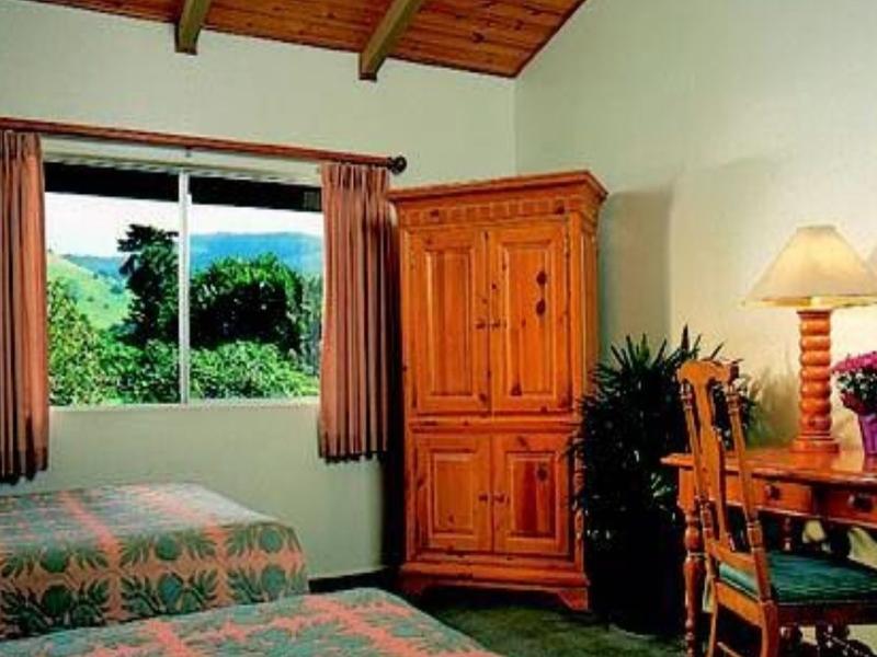 Castle Waimea Country Lodge Bagian luar foto